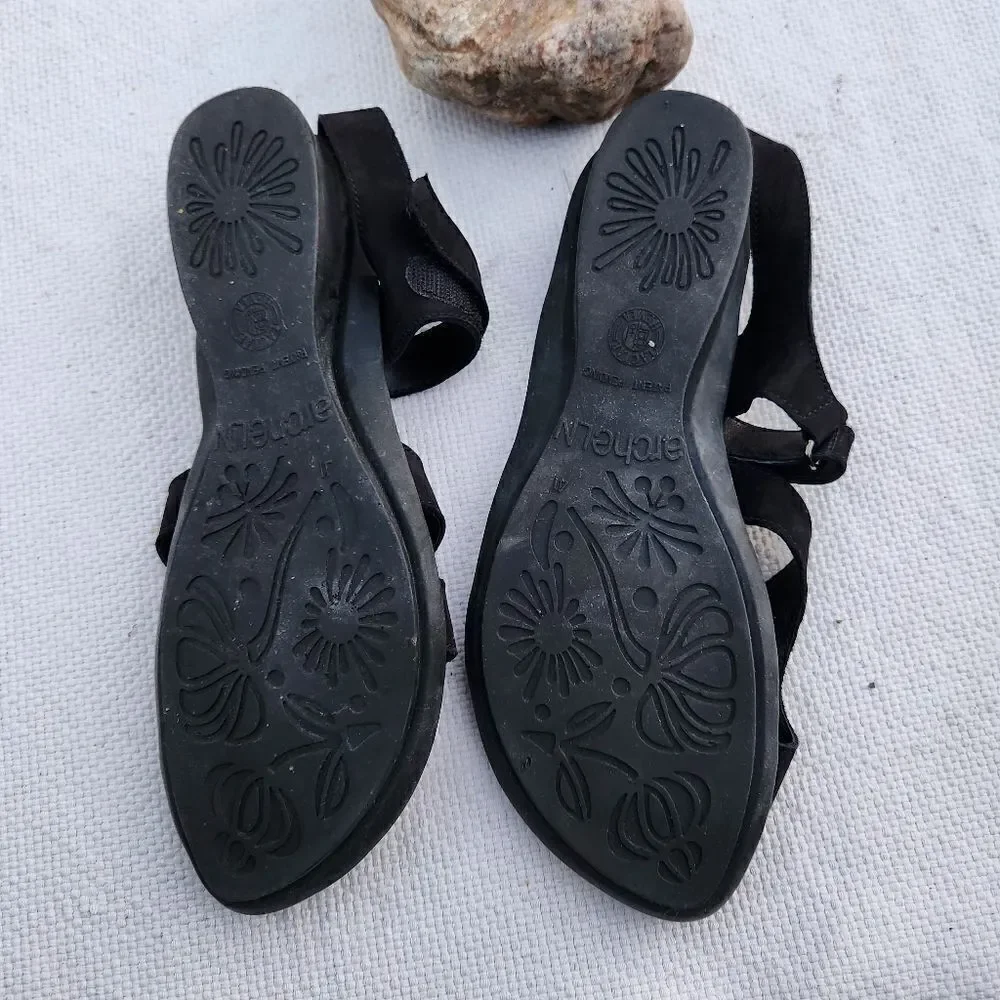 Arche strappy suede comfort sandals black